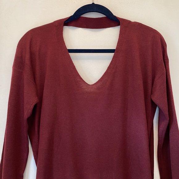 Burgundy Sweater NWT Large - Picture 2 of 7